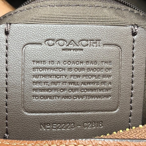 Coach Val Duffle With Refined Pebble Leather In Redwood Retail $398 NWOT - Picture 13 of 15